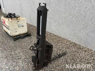 Hitsch Krog til traktor