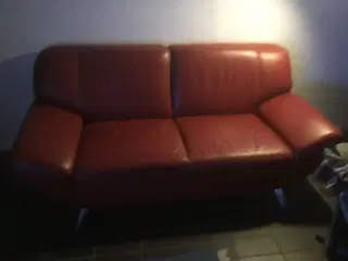 Rød lædersofa