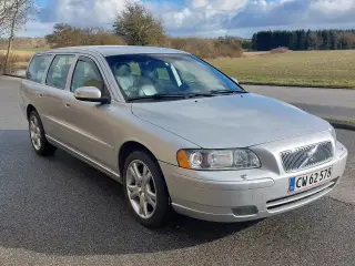 Volvo v70 2.4 aut 140 hk