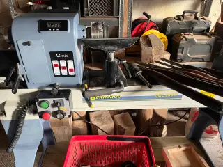 Bernard Trædrejebænk