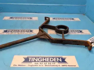 Massey Ferguson 7274 Holder Leje 28880230