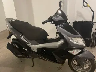 Scooter 30 2005