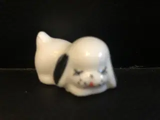 Hund i porcelæn