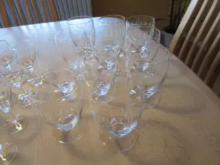 Kirsten Piil Glas fra Holmegaard