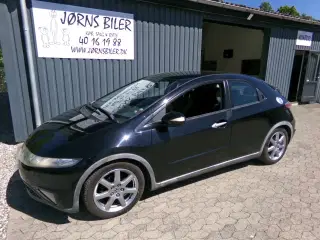 Honda Civic 1,8 Sport