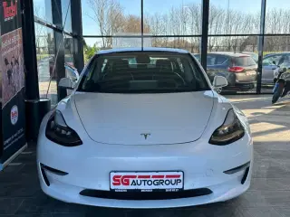 Tesla Model 3  Long Range AWD