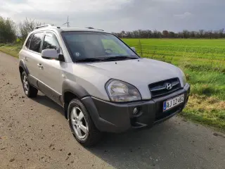 Hyundai tuscon 2, 0 GLS.  evt bytte 