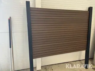 Komposithegn Kirkedahl Brun Sorte galvaniseret stolper, 10 fag