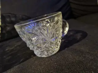Punchskål med tilhørende glas/kopper