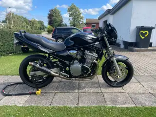 Suzuki gsf 600 bandit 2004