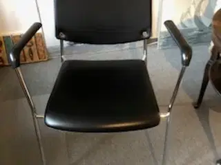 Meget flotte kontor/ mødestole