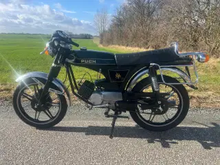 Puch Grand Prix John Player Replica