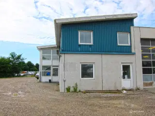 Attraktivt lager / kontor i Slagelse