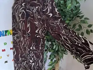 Kjole. Masai. M. L. XL.