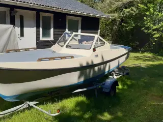 Jagtbåd