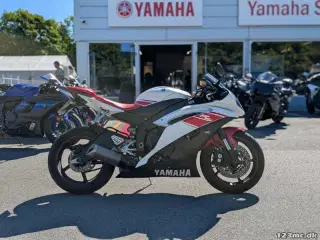 Yamaha YZF R6