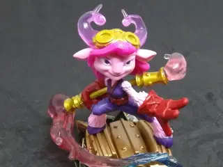 Skylanders Superchargers Splat