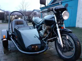 Yamaha xj 900 med sidevogn