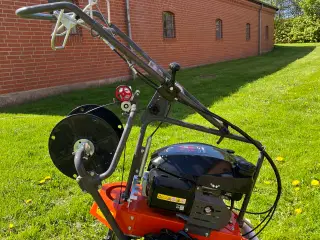 Husqvarna 400 cl kabelnedlægger 