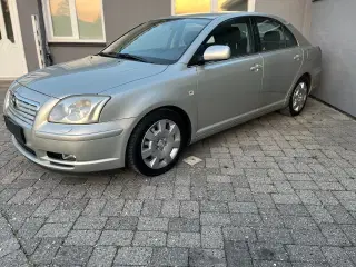Toyota Avensis 1,8 VVT-i Sol