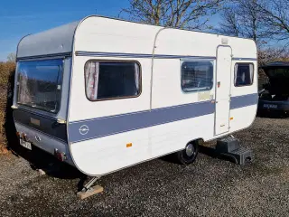 Veteran campingvogn adria imv 500