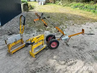 Fliselægger lot Fliselægger samt 2 klippere