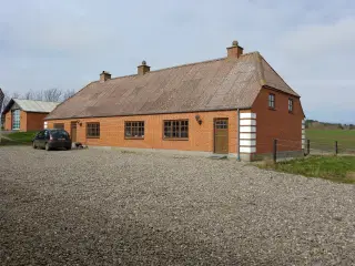 Nedlagt landejendom ved Hirtshals