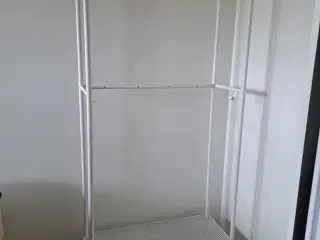 2 stk tøjstativer fra Ikea