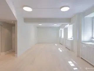 Kontorlejemål på attraktiv adresse i København