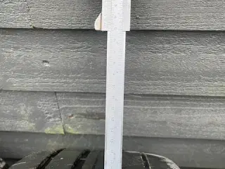 225/45R17 sommerdæk på Audi alufælge