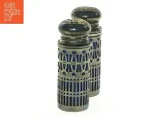 Par af salt- og peberbøsser (str. 7 x 2,5 cm)