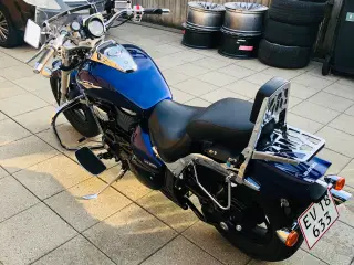 Suzuki VZ 800 Intruder