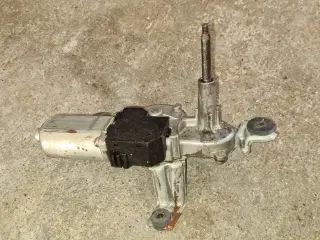 Viskermotor for bagrudevisker Toyota Corolla E12