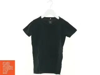 T-Shirt fra Name It (str. 134 cm)