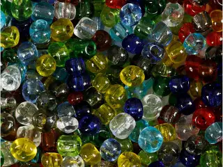 Rocaiperler, diam. 4 mm, str. 6/0, hulstr. 0,9-1,2 mm, blank transparent, 130g/ 1 pk.