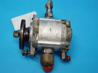 Case 621D Oliemotor 400337A1