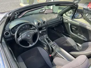 Mazda MX-5 1,8 