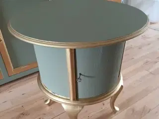 Barskab I grøn og guld