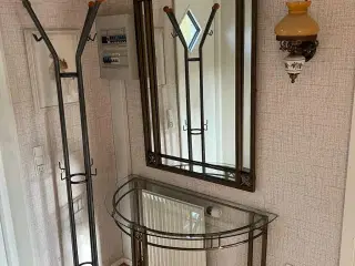 Entresæt sælges - KOM MED ET BUD.