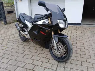 Driftsikker Yamaha Fzr1000