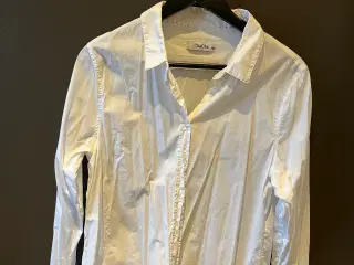 Hvide skjorter (dame)