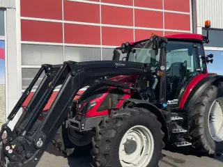 Valtra G135 Active Aktiv med frontlæsser
