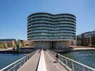 Lejlighed med stor altan og fantastisk udsigt, København S, København