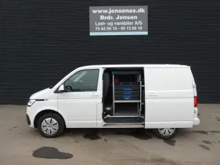 VW Transporter Kort 2,0 TDI BMT 4Motion DSG 150HK Van 7g Aut.