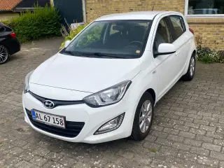 Hyundai I20 1,2 benzin 2014 - Lav KM