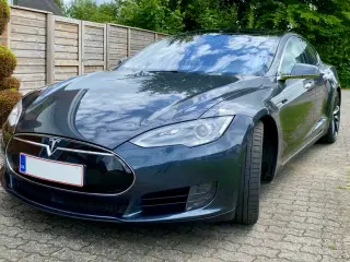 Tesla Model S 70D EL AWD 333HK 5d Aut.