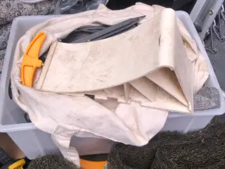 Alt muligt blandet kasse camping udstyr