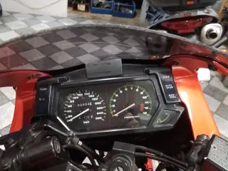 Kawasaki gpx600r 