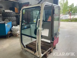 Førerhus til gravemaskine Takeuchi TB290
