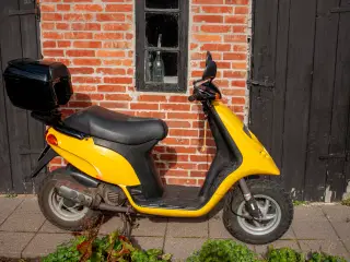 Piaggio Typhoon 45 scooter sælges